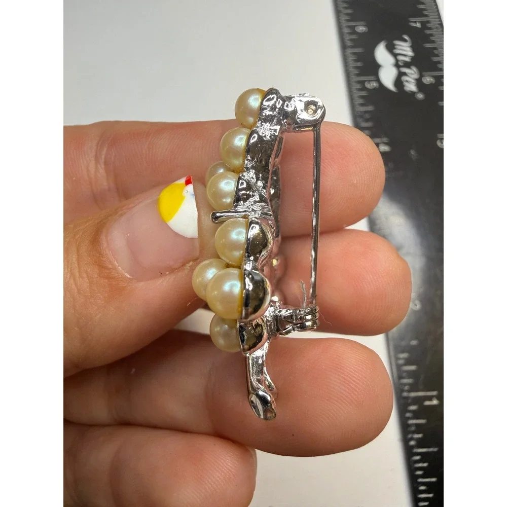 Silver Tone Faux Pearl Grape Cluster Brooch Pin Botanical Jewelry